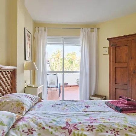 Appartement For Golf In Mijas