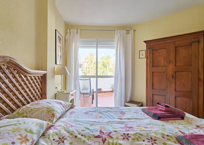 Apartment For Golf In Mijas